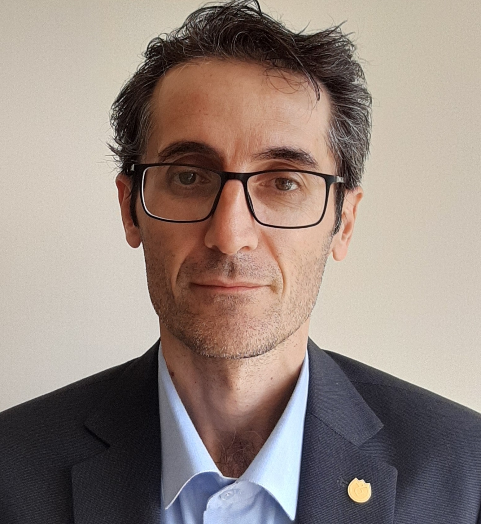 صندوق شاهد سید لطیف سید مکارمی (مهران)